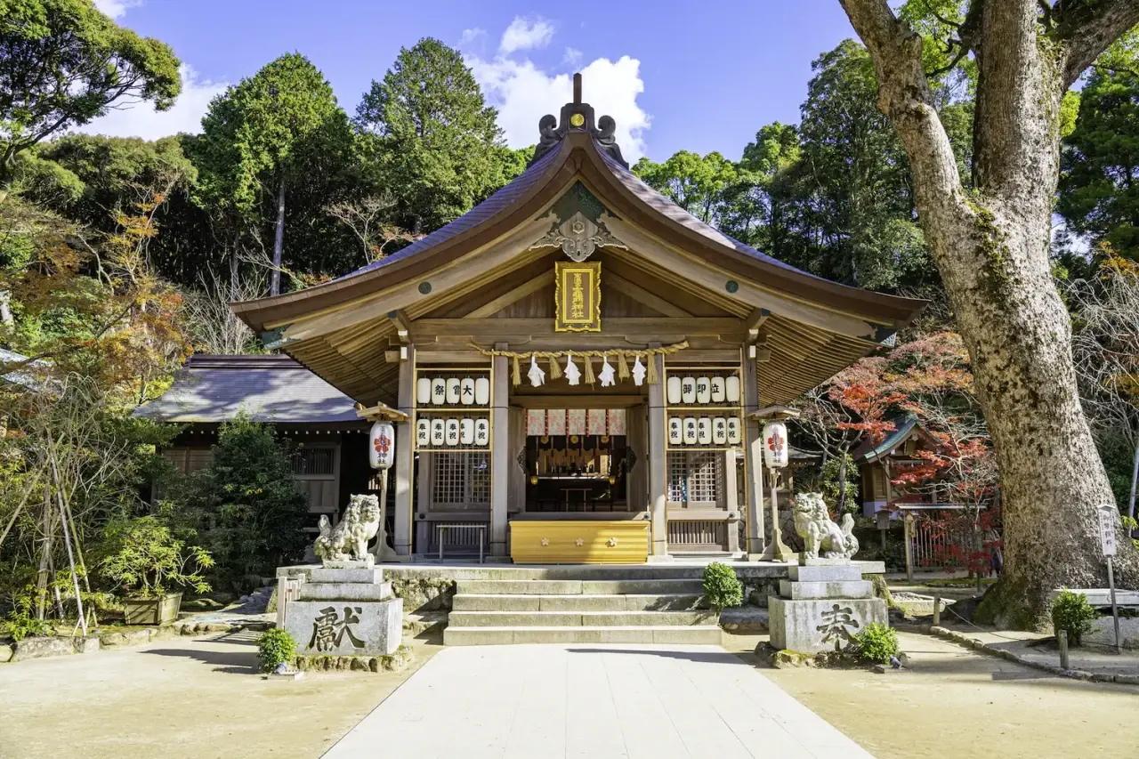 Homangu Kamado Shrine, Dazaifu, Fukuoka — real-life origin of Tanjiro's checkered haori and the Kamado name