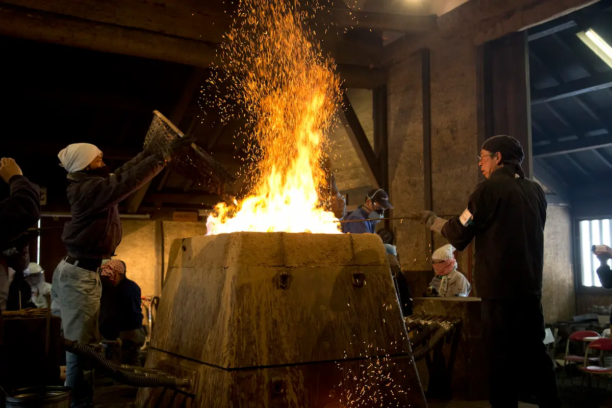 Okuizumo Tatara Sword Museum, Shimane — real-life Nichirin blade swordsmithing from Demon Slayer