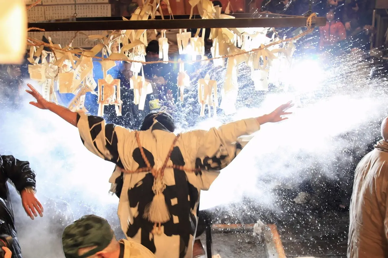 Shimoguri no Sato village Nagano — Shimotsuki festival gods bathing Spirited Away river spirit inspiration