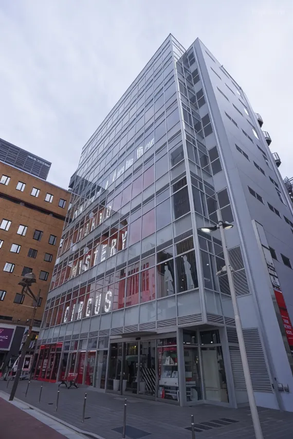 Book and Bed Tokyo Shinjuku entrance