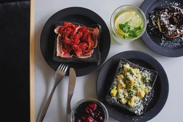 Bar area with books and Shinjuku view