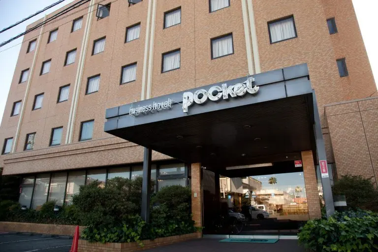Business Hotel Pocket — straightforward budget accommodation at 207-1 Sasagino, Matsushige, Tokushima, conveniently situated near Tokushima Awaodori Airport. | Hotel Manga