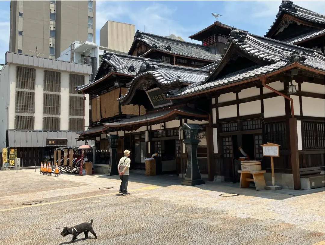 Dogo Onsen Honkan wooden exterior built in 1894