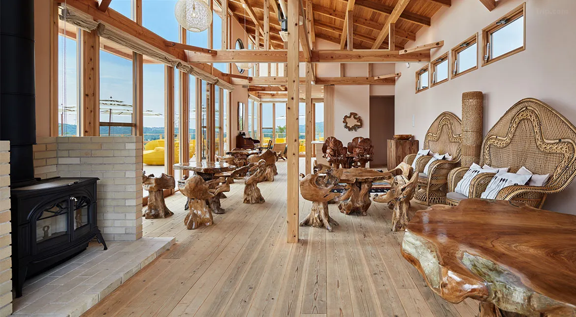 Starry Sky Bar on the observation deck