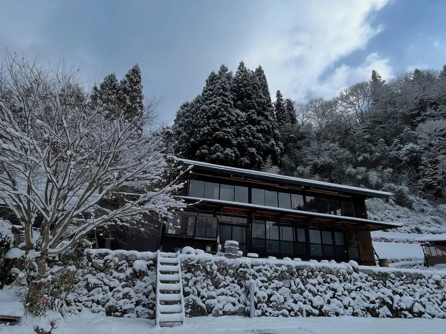 Magokoro guesthouse — 190-year-old kominka in Kamimura Iida Nagano, Southern Alps valley exterior