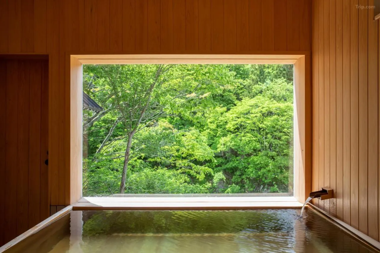 Shirakawa Hachiman Shrine — the Furude Shrine of Higurashi