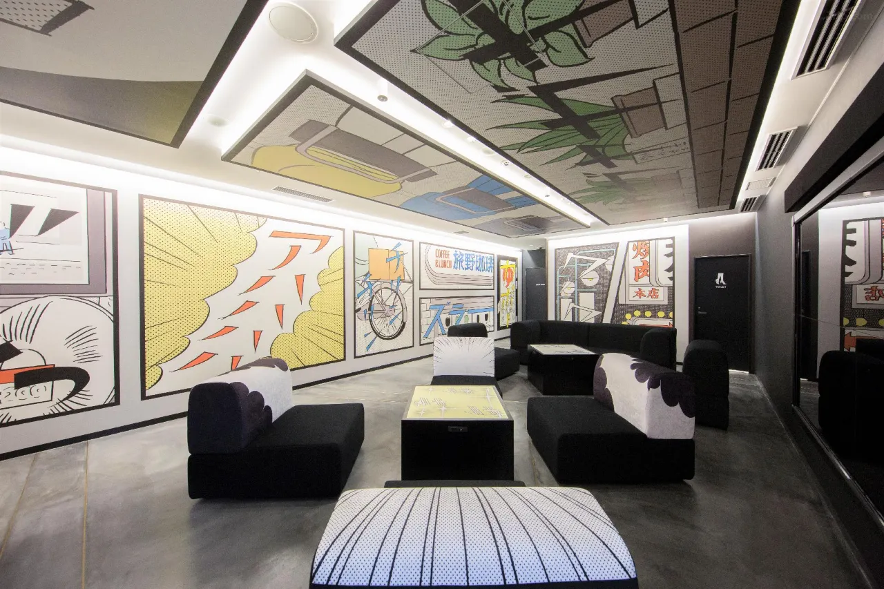 Hotel Tavinos Hamamatsucho — lobby social lounge and manga library